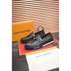 Louis Vuitton Low Shoes